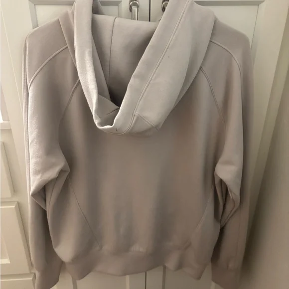 Yogalicious Women's Gray Hoodie Jacket - Picture 2 of 3